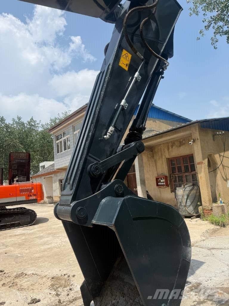 Hyundai R220lc-9s Roomikekskavaatorid