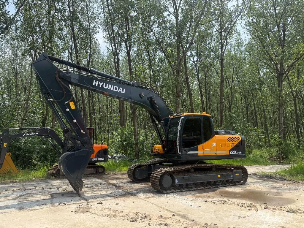 Hyundai R220lc-9s Roomikekskavaatorid