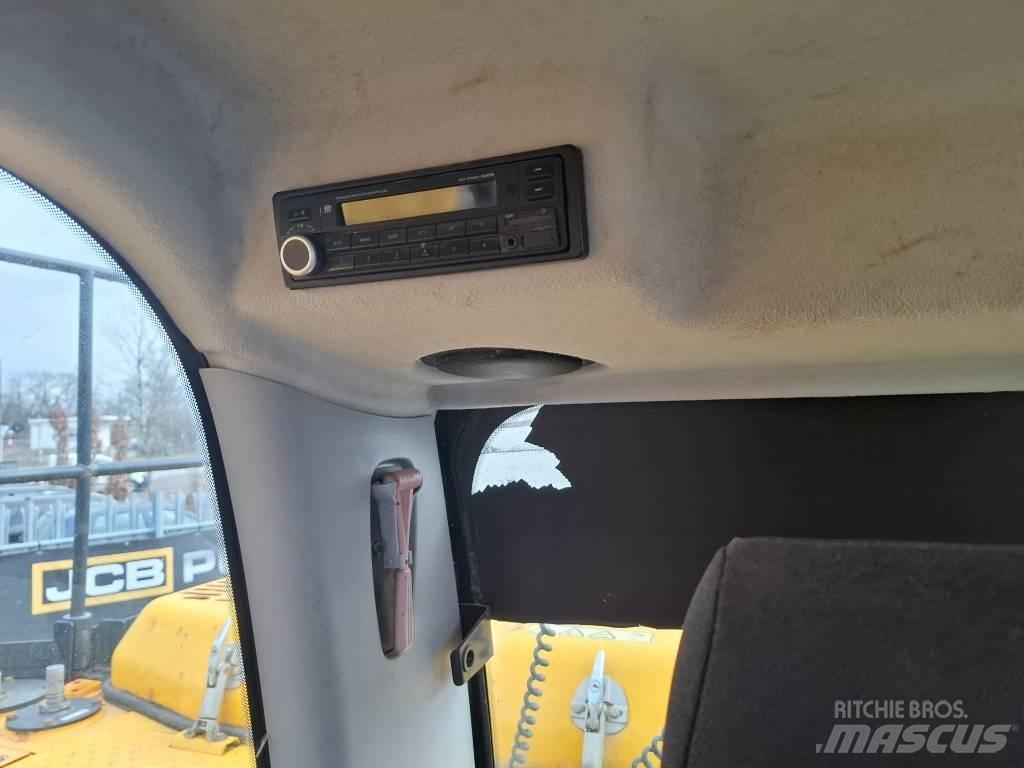 JCB JS 160 W Ratasekskavaatorid