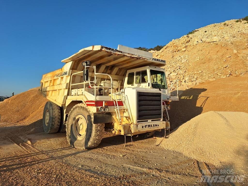 Perlini DP-605 Karjääriveokid