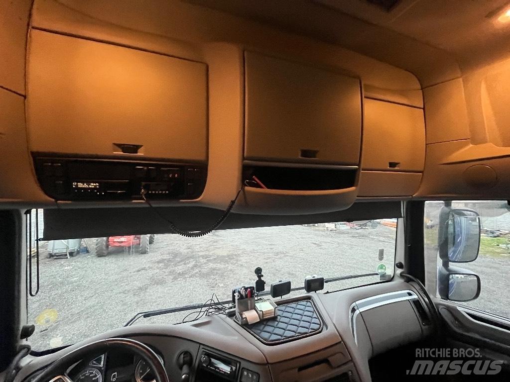 DAF Xf 106 FAR Tentautod