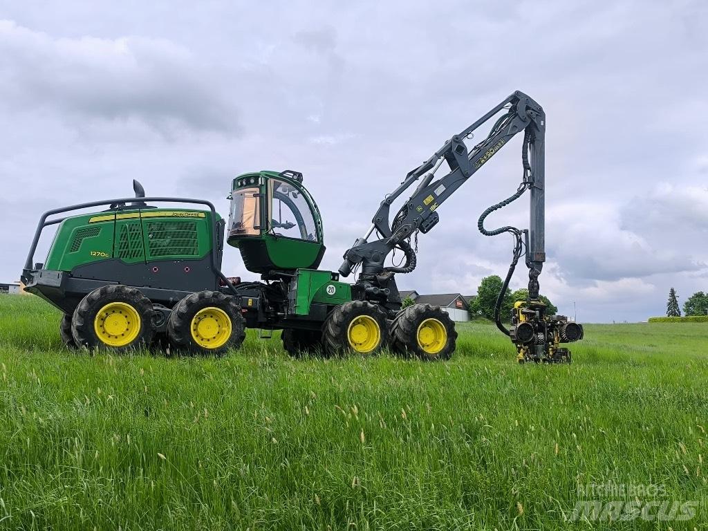 John Deere 1270G 8WD Harvesterid