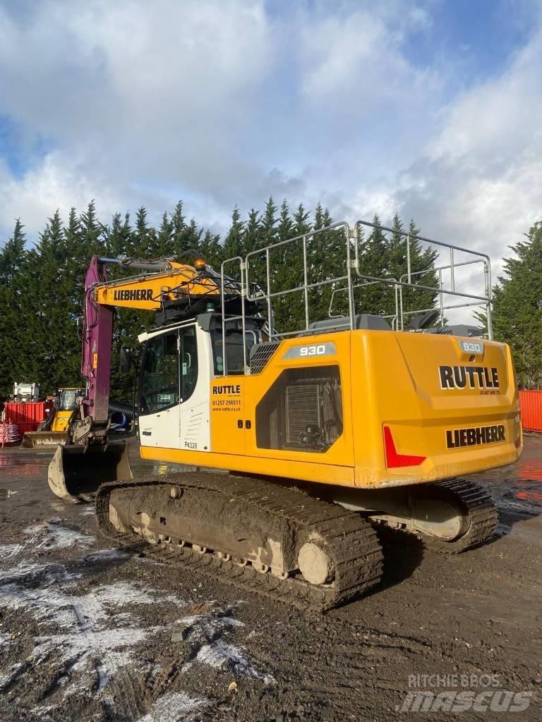 Liebherr R 930 LC Roomikekskavaatorid