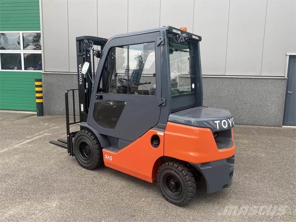 Toyota 52-8FDF25 Diiseltõstukid