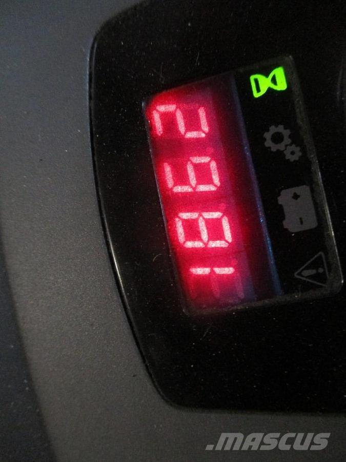 Toyota LPE200 Platvormiga alusesiirdaja