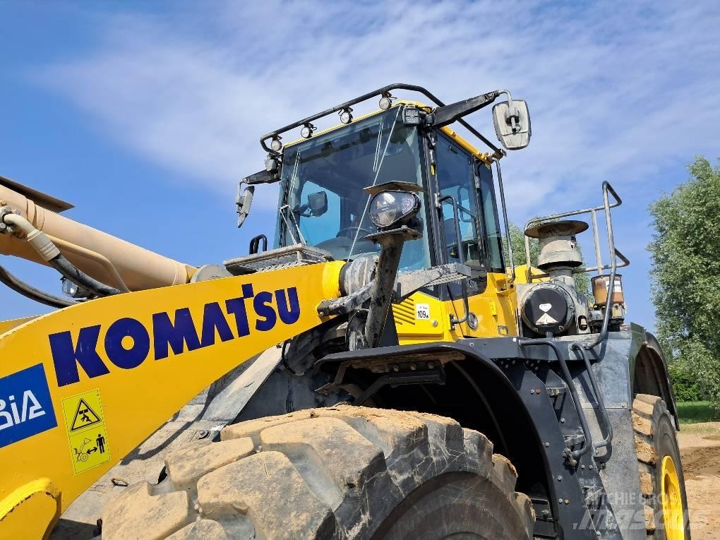 Komatsu WA500-8E0 Rataslaadurid