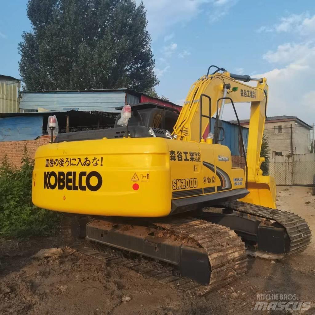 Kobelco SK 200 D Roomikekskavaatorid