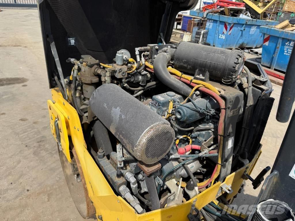 Bomag BW 100 AC-5 Kombineeritud rullid