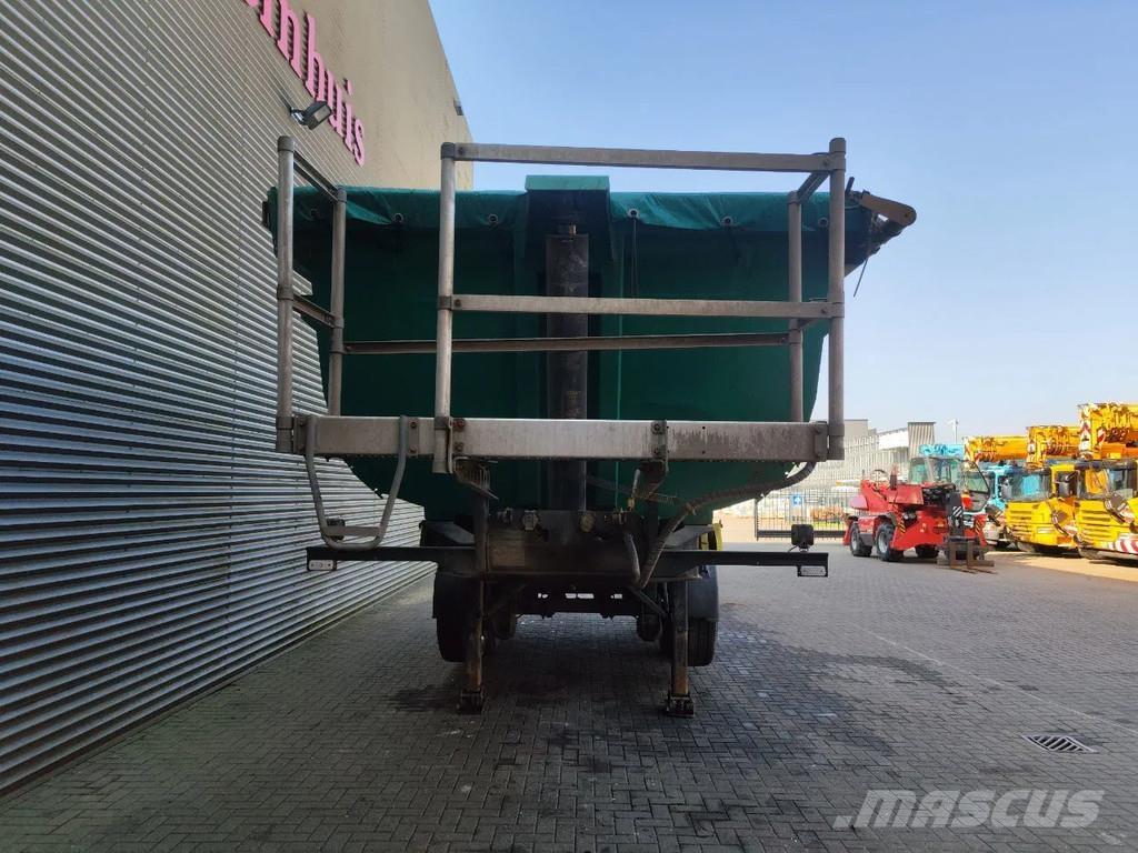 Meiller KISA 3 Kallur-poolhaagised