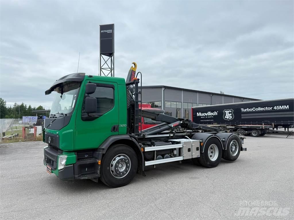 Volvo FE320 6x2*4 Konksliftveokid
