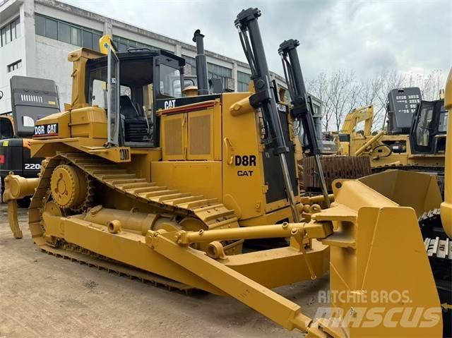 CAT D 8 R Buldooserid