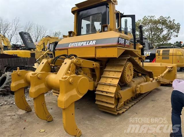CAT D 8 R Buldooserid