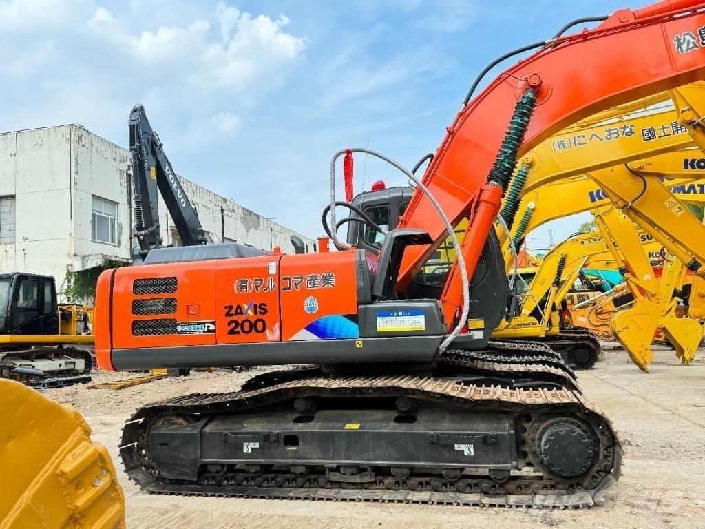 Hitachi ZX 200 Roomikekskavaatorid