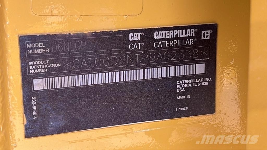 CAT D 6 N LGP Buldooserid