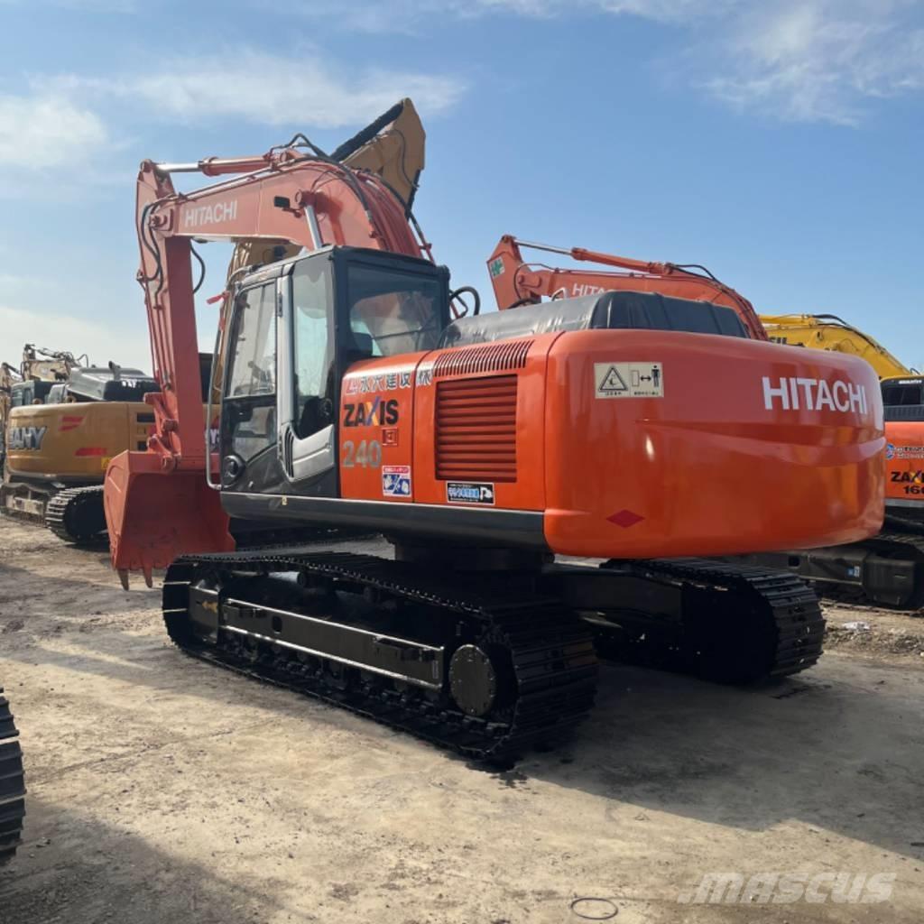 Hitachi ZX 240 Roomikekskavaatorid