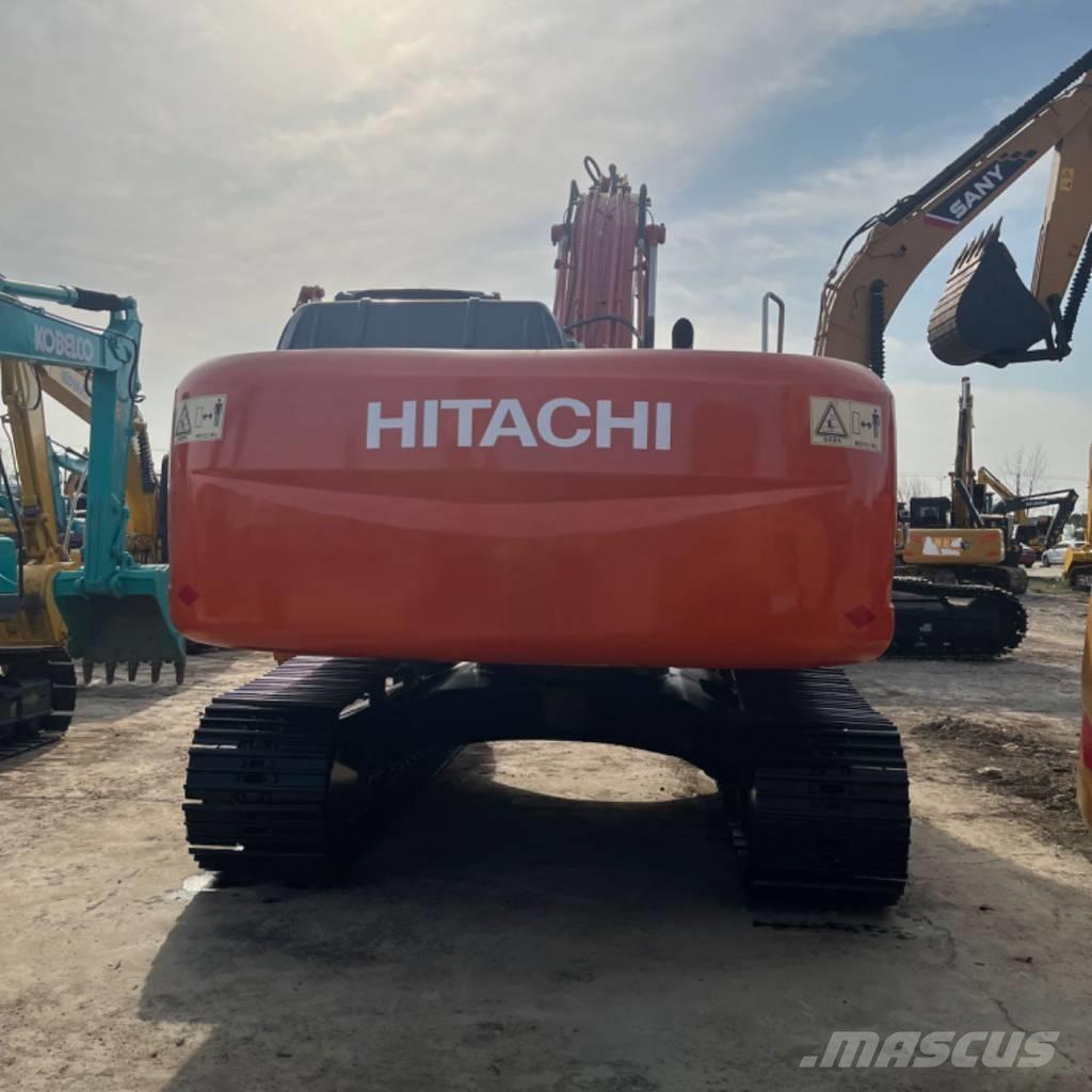 Hitachi ZX 240 Roomikekskavaatorid