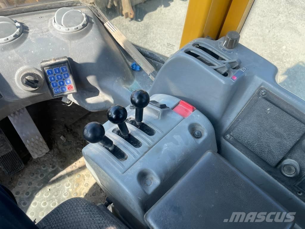 Volvo L 50 D Rataslaadurid