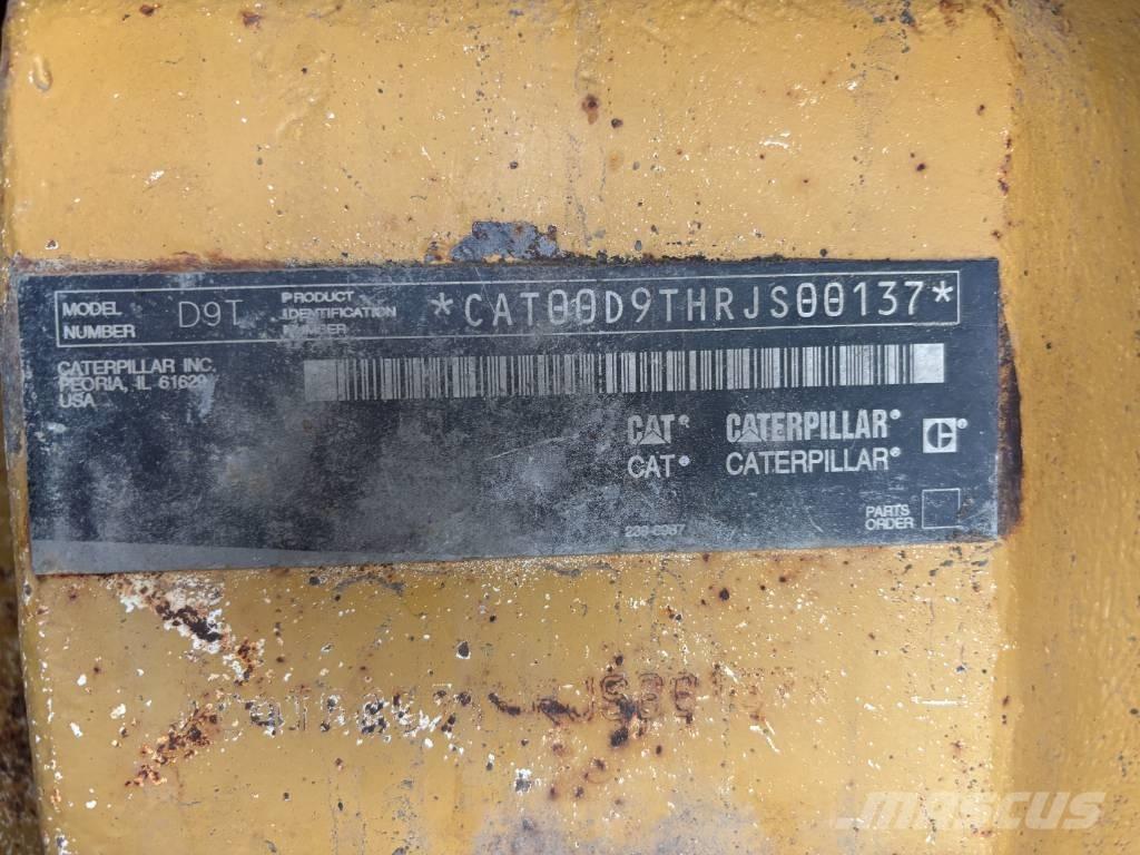 CAT D 9 T Buldooserid