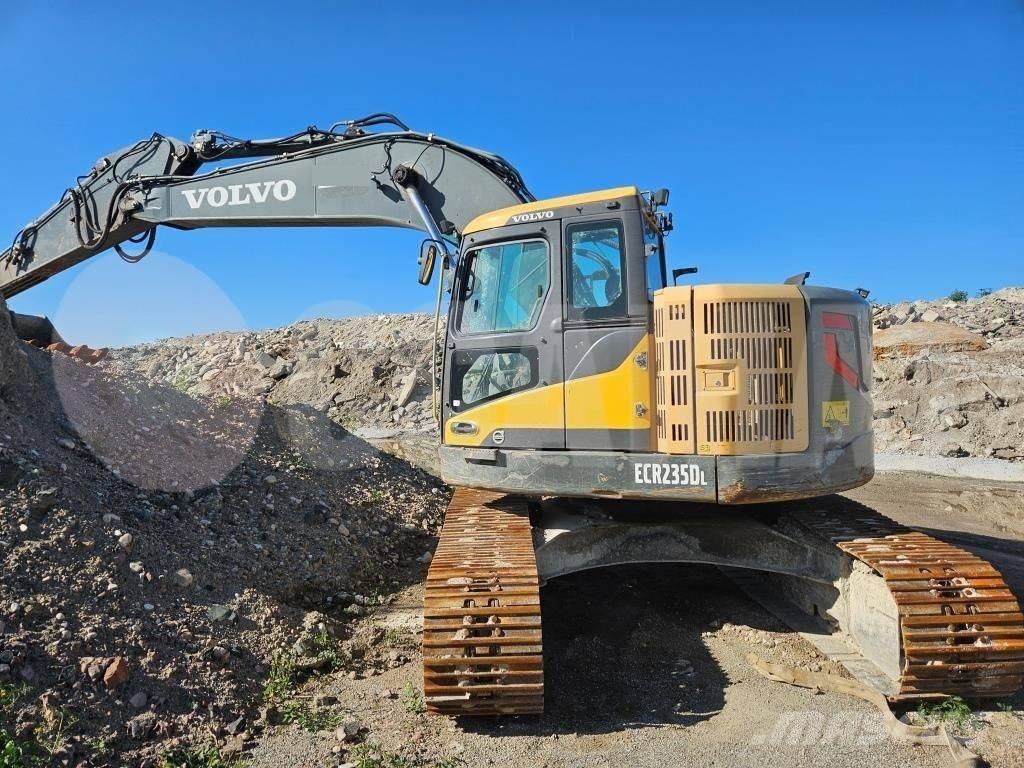 Volvo ECR 235 D Roomikekskavaatorid