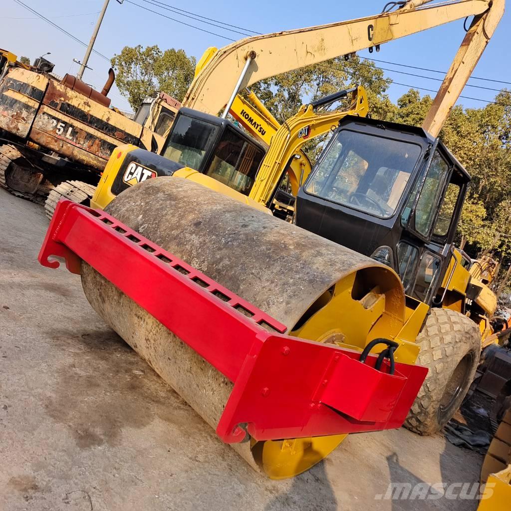 Dynapac CA25D Ühe trumliga rullid