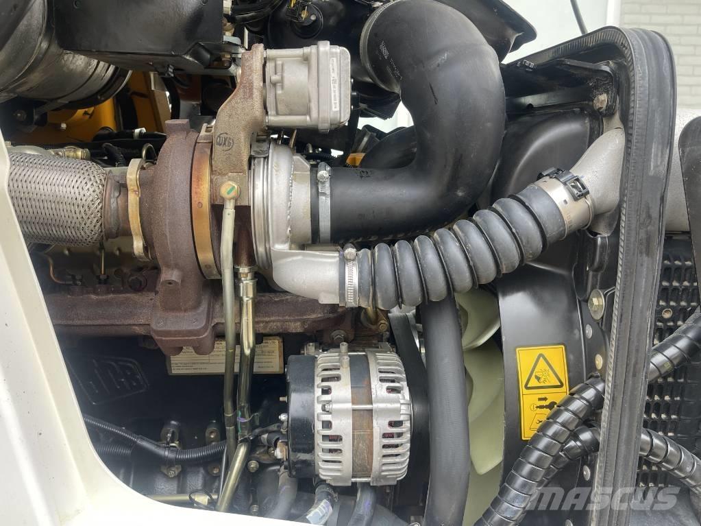 JCB 3 CX    2019 Ekskavaatorlaadurid