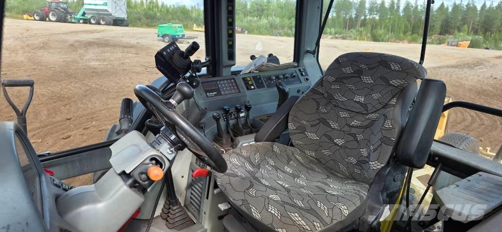 Valtra 8950 Hitec Traktorid