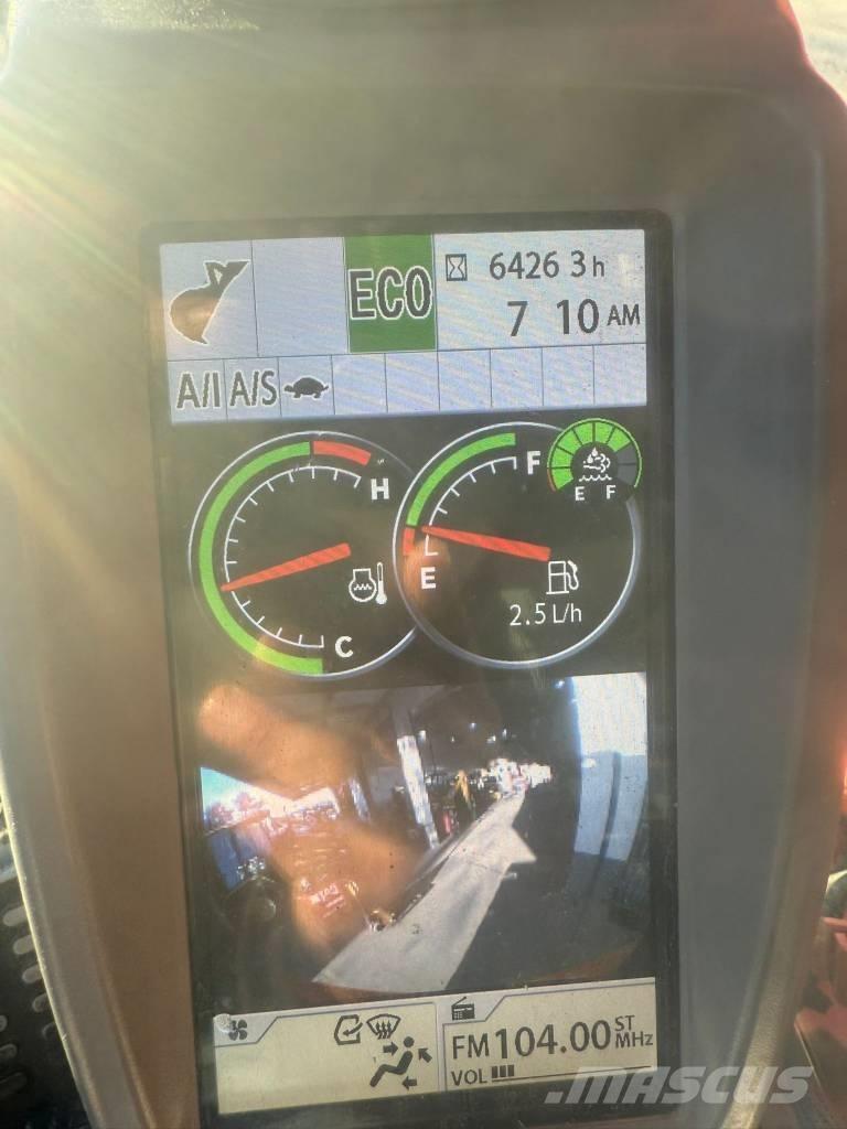 Hitachi ZX 350LC-6 Roomikekskavaatorid