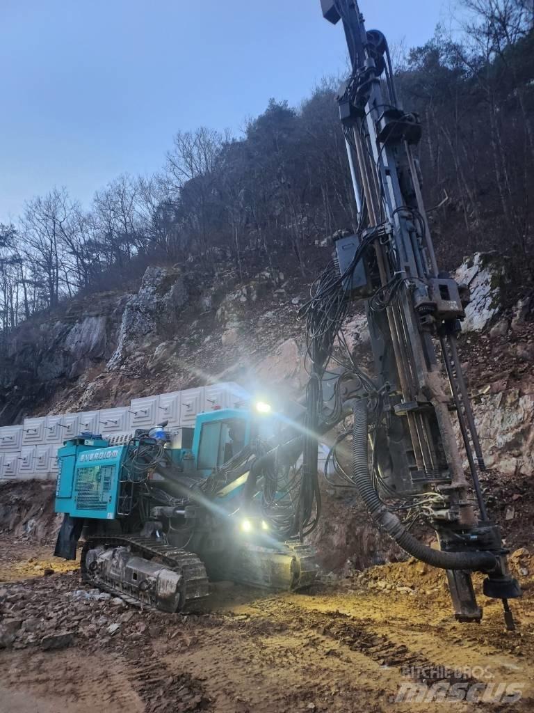 Everdigm ECD50III Vertikaalsed puurmasinad