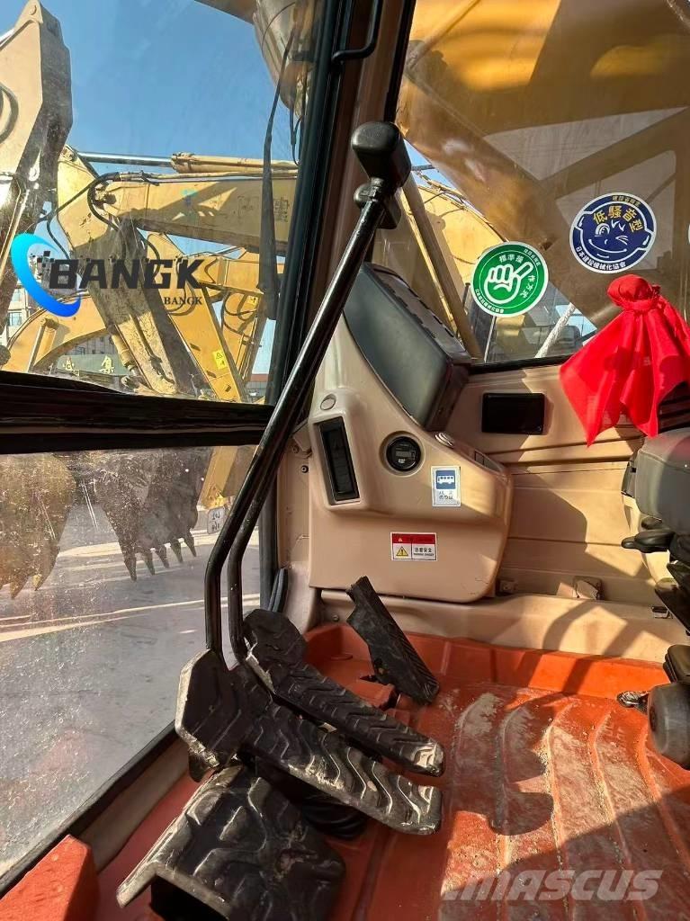 CAT 320 B Roomikekskavaatorid