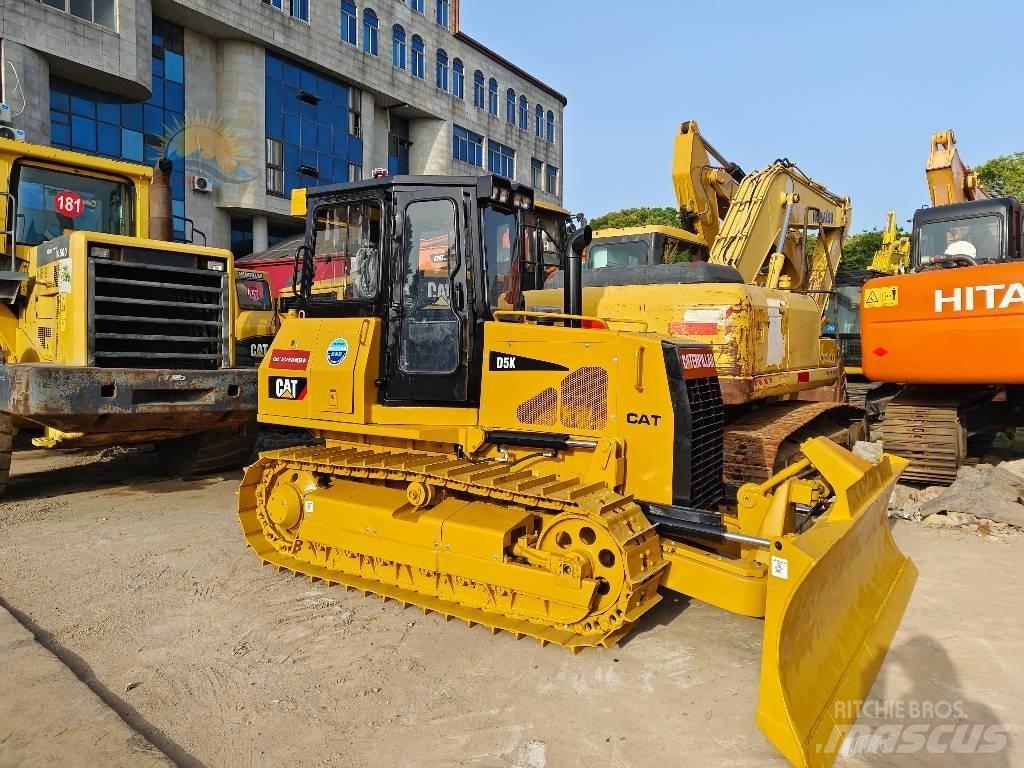 CAT D5K Buldooserid