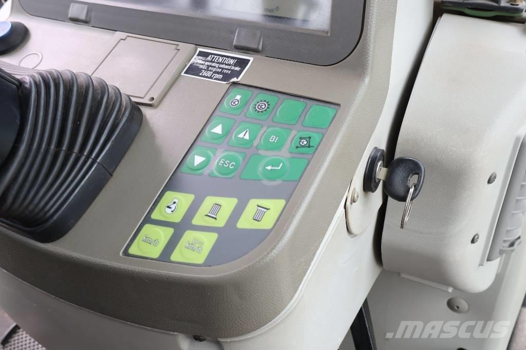 Fendt 820 Vario TMS Traktorid