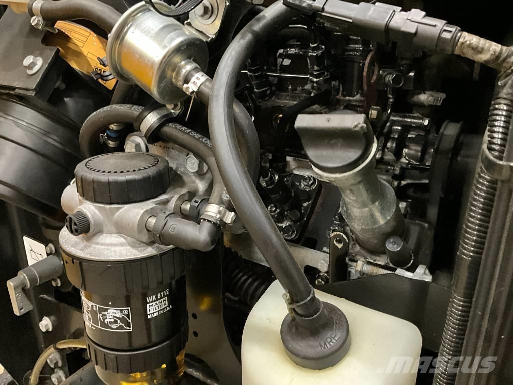 JCB 16 C-1 Miniekskavaatorid < 7 t