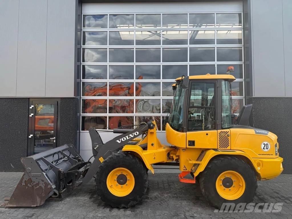 Volvo L35G Rataslaadurid