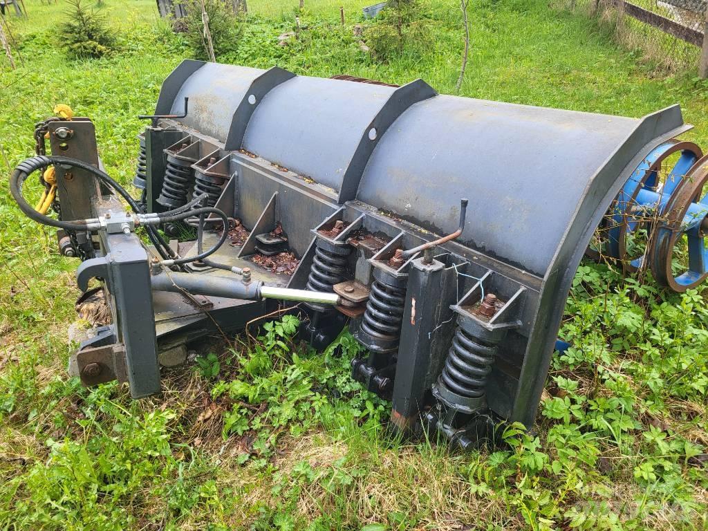  Lumesahk 2500 Kommunaalteenuste tehnika