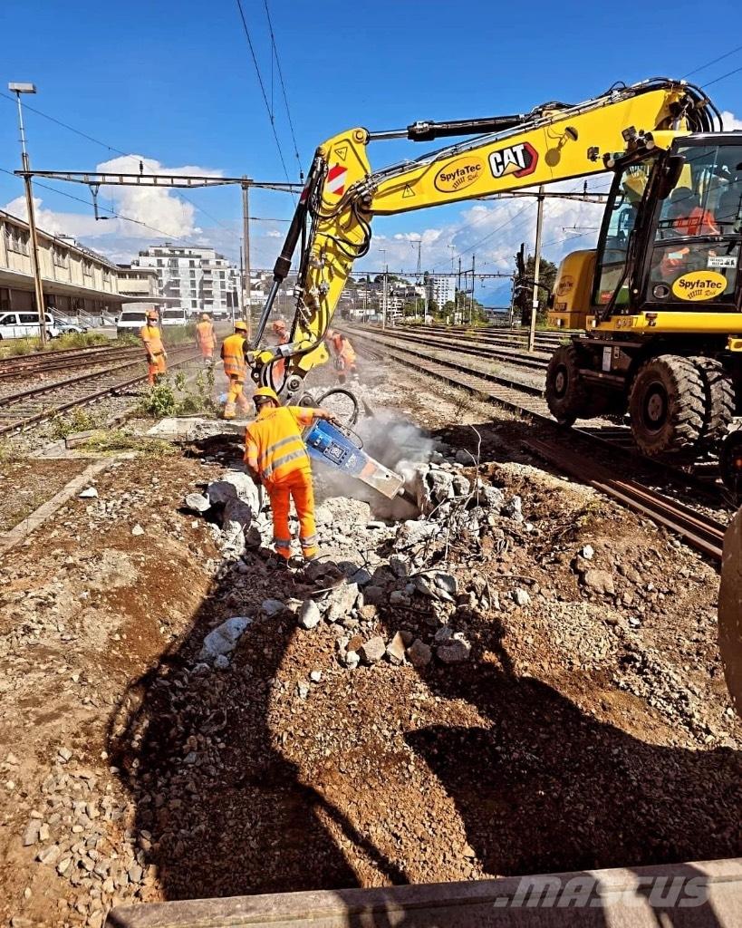 CAT 323 Rail Muud ekskavaatorid