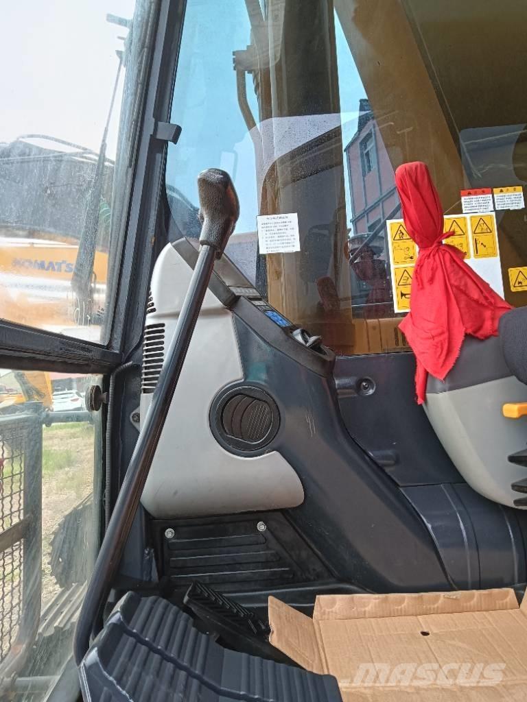 Komatsu PC 360 Roomikekskavaatorid