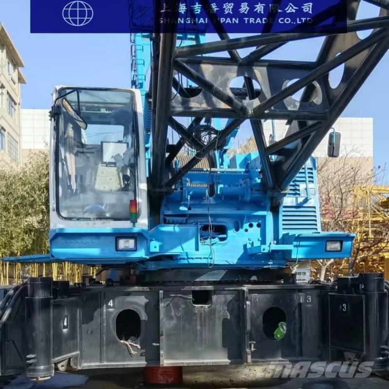 Hitachi SCX2500 Roomikkraanad