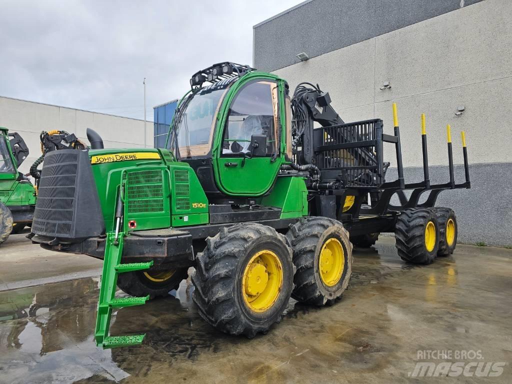 John Deere 1510 E Forwarderid