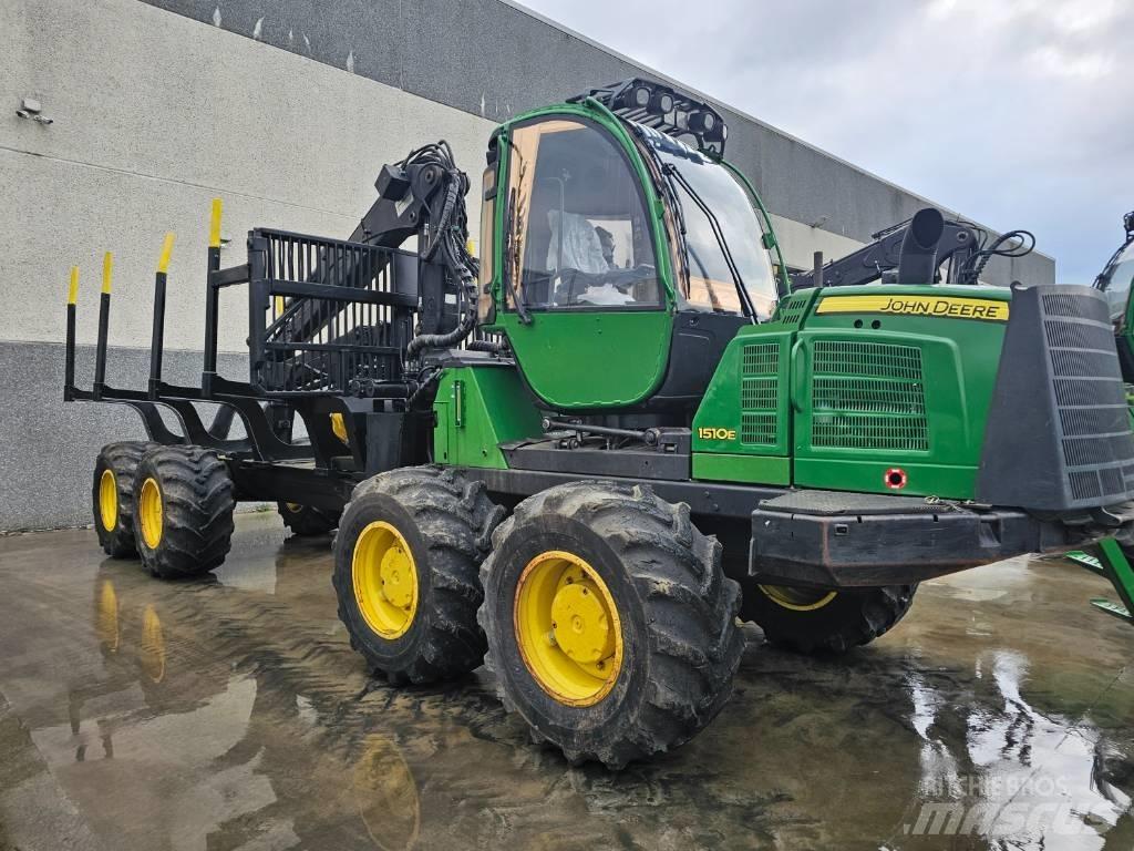 John Deere 1510 E Forwarderid