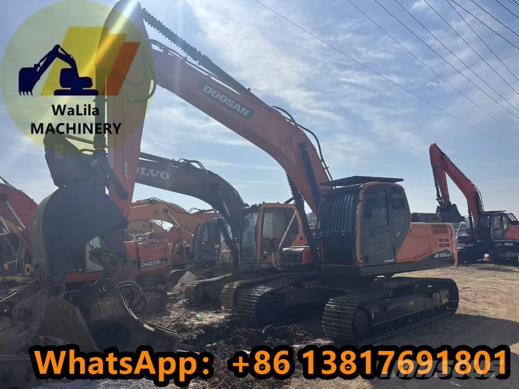 Doosan DX 225 LCA Roomikekskavaatorid