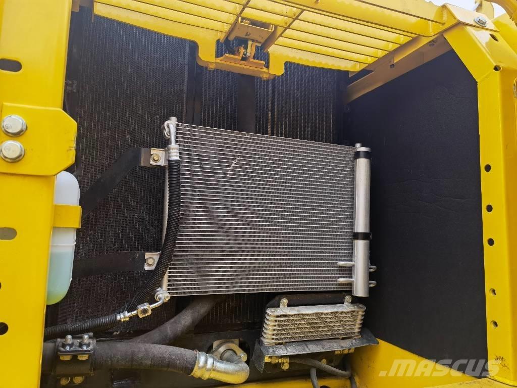 Komatsu pc200-8 Roomikekskavaatorid