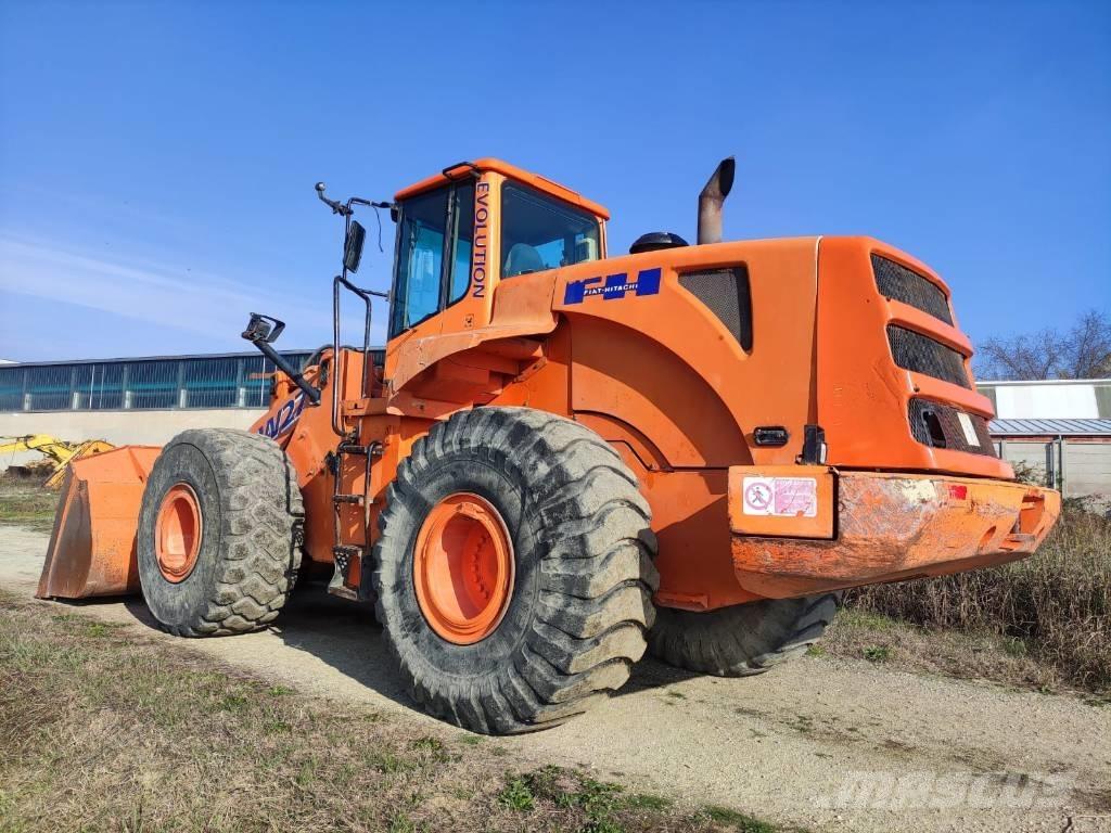 Fiat-Kobelco W270 Rataslaadurid