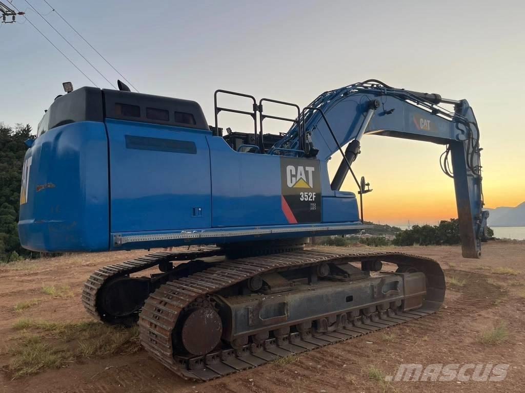 CAT 352 F XE Roomikekskavaatorid