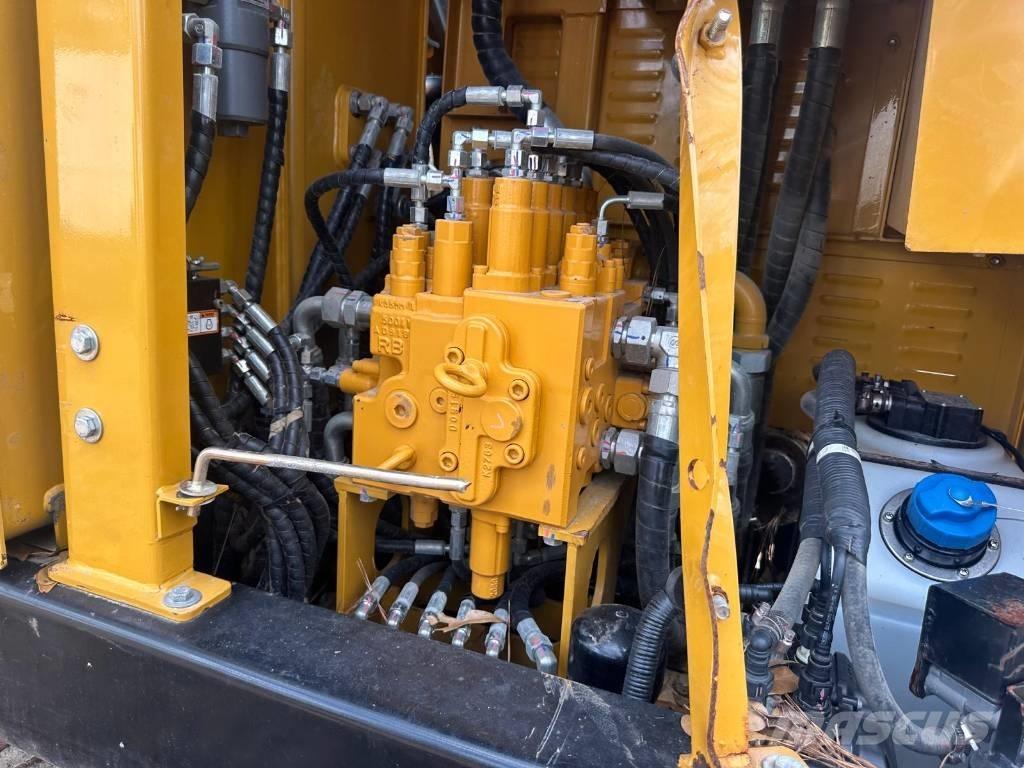 Sany SY 155 U Roomikekskavaatorid