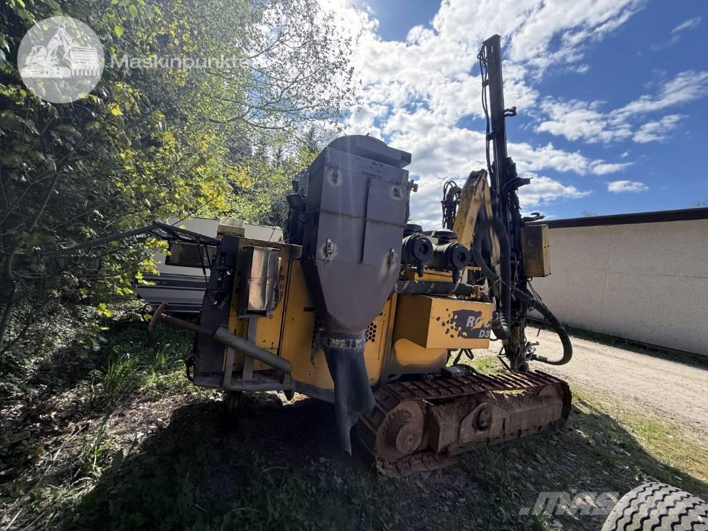 Atlas Copco ROC D3 Vertikaalsed puurmasinad