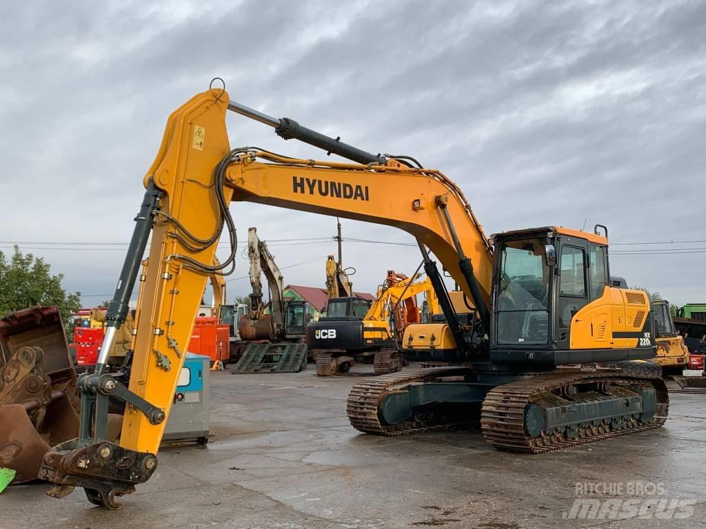 Hyundai HX 220 L Roomikekskavaatorid
