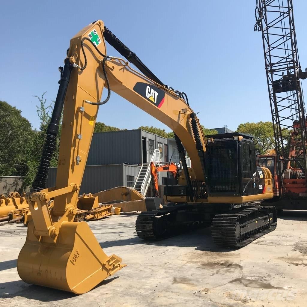 CAT 320 D L Roomikekskavaatorid
