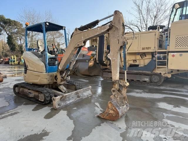 Bobcat E 27 Miniekskavaatorid < 7 t