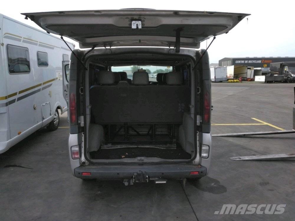 Opel Vivaro 1 Väikebussid