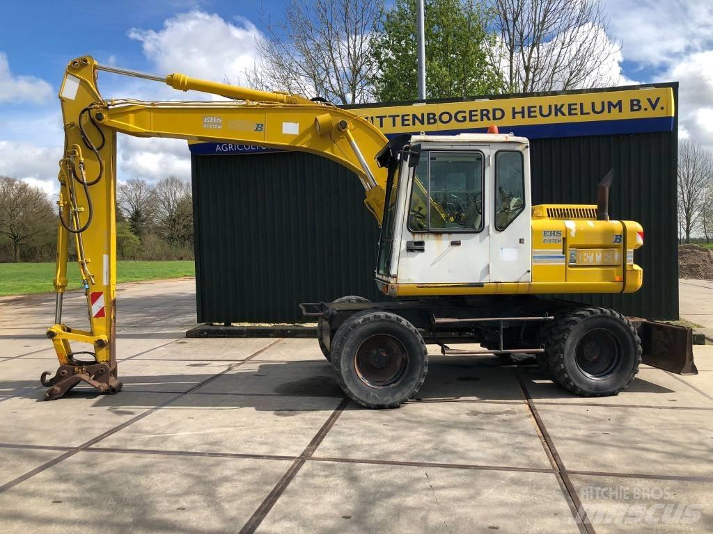 Etec 813B Ratasekskavaatorid